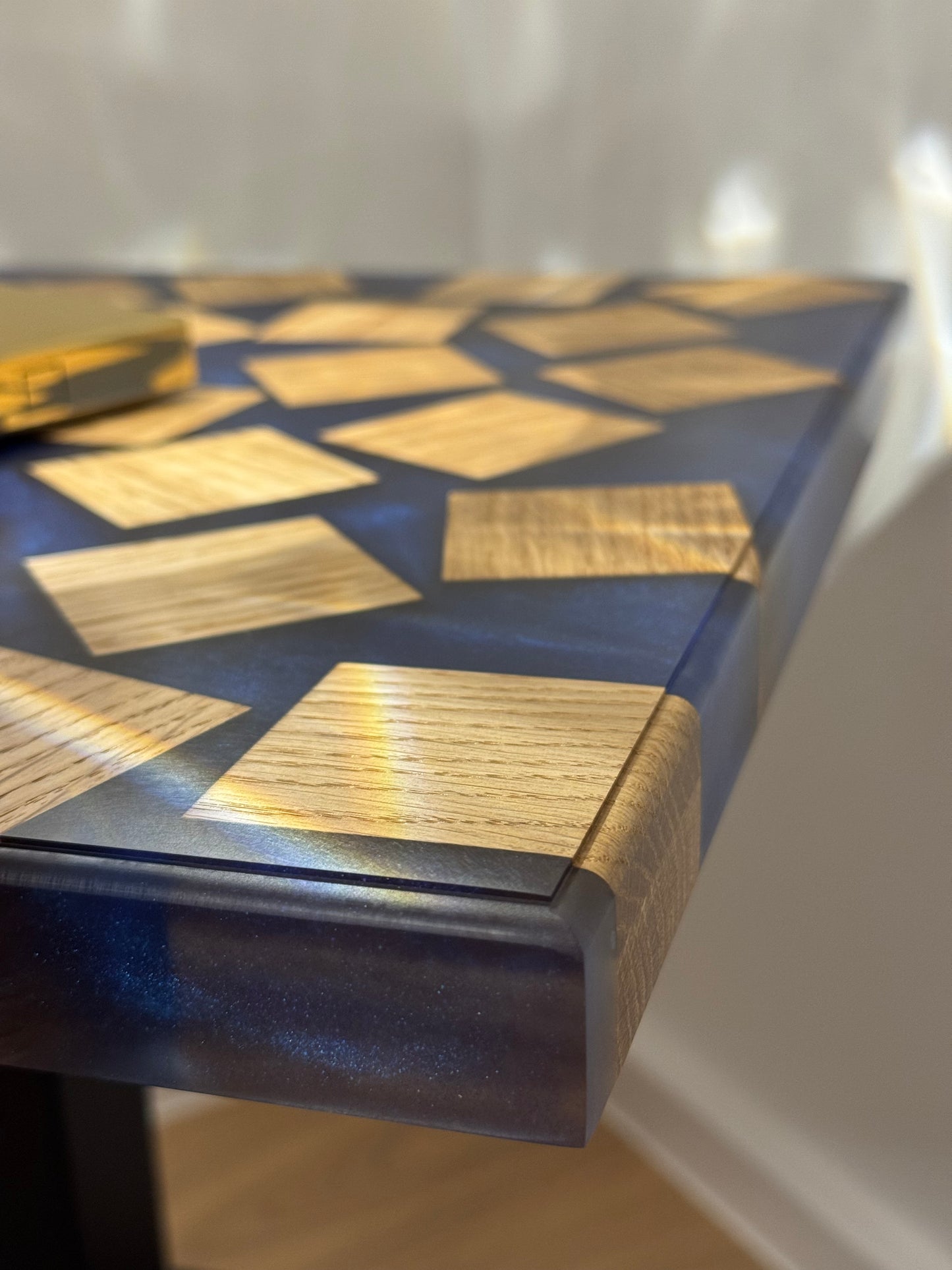 Broken chase table